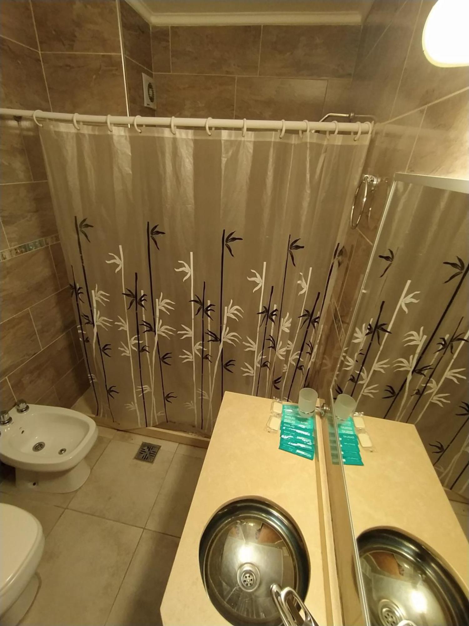 Hotel Hurlingham ヴィラ・カルロス・パス 部屋 写真