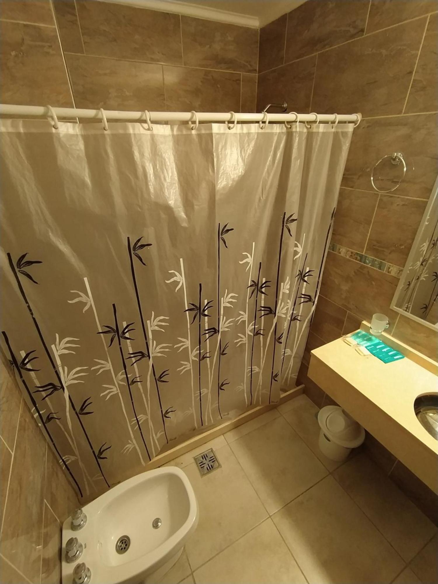 Hotel Hurlingham ヴィラ・カルロス・パス 部屋 写真